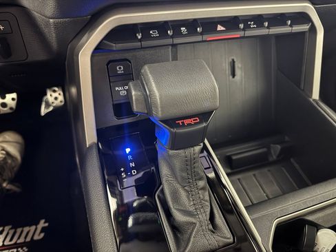 Used 2024 Toyota Tundra Limited w/ TRD Off-Road Package AWD/4WD image 20