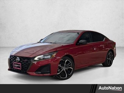 Used 2024 Nissan Altima 2.5 SR