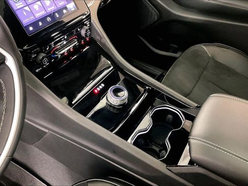 Used 2023 Jeep Grand Cherokee L Laredo image 19