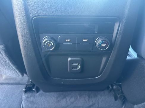 Used 2023 Buick Enclave Essence w/ Experience Buick Package image 29