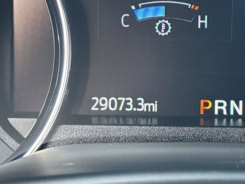 Used 2022 Ford F450 Platinum w/ FX4 Off-Road Package image 25