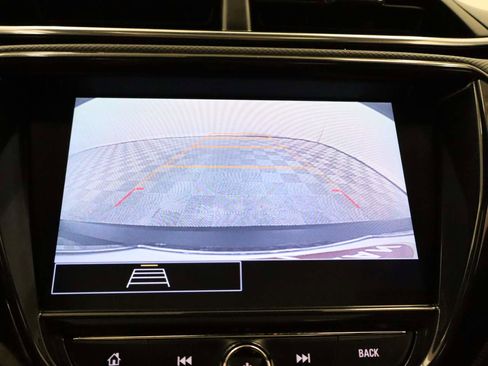 Used 2023 Chevrolet TrailBlazer RS w/ Sun and Liftgate Package image 11