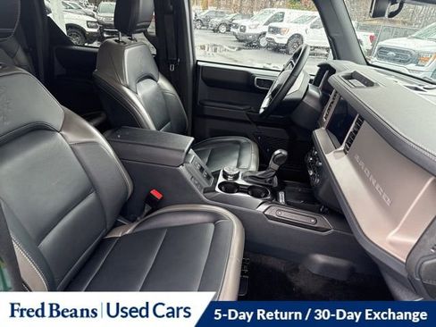 Used 2025 Ford Bronco Outer Banks AWD/4WD image 12