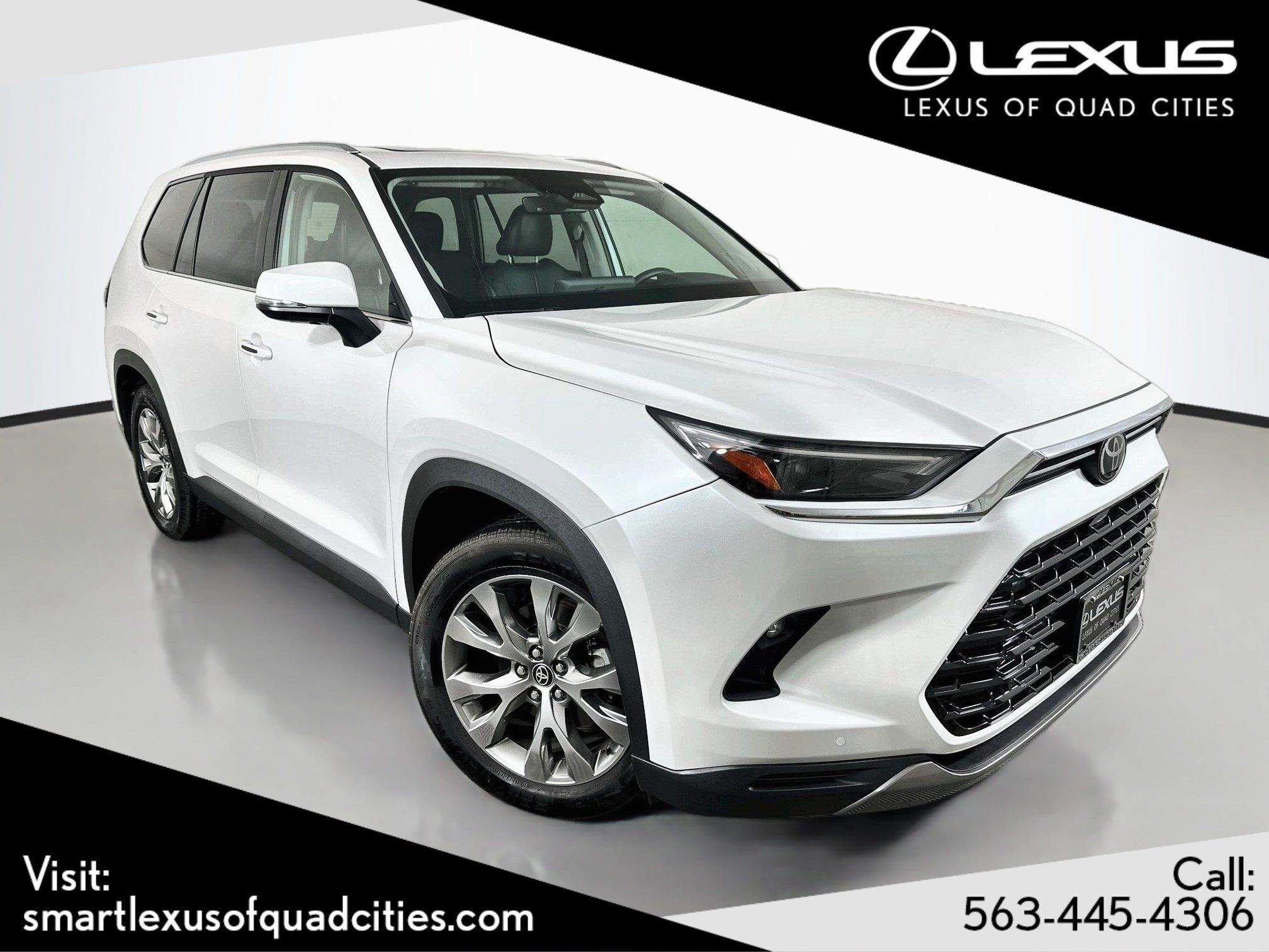 Used 2025 Toyota Grand Highlander AWD image 1