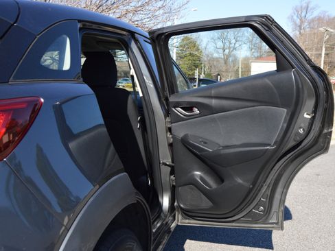 Used 2018 MAZDA CX-3 Sport image 18