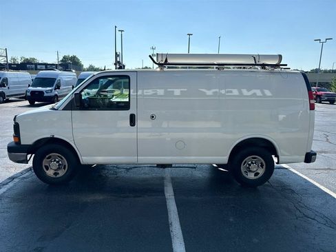 Used 2014 Chevrolet Express 2500 RWD image 6