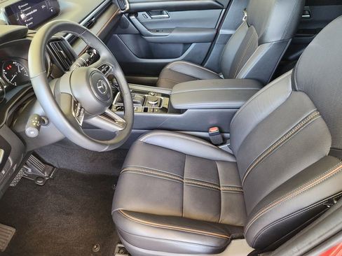 Used 2025 MAZDA CX-50 AWD 2.5 S w/ Accent Package image 12