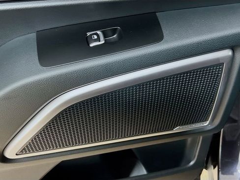 New 2025 Kia Telluride S image 27