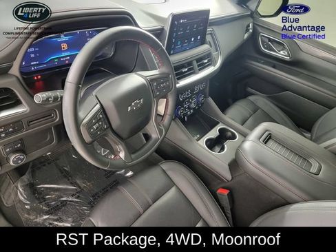 Used 2024 Chevrolet Suburban RST w/ Luxury Package AWD/4WD image 13