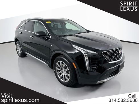 Used 2021 Cadillac XT4 Premium Luxury w/ Cold Weather Package FWD image 1