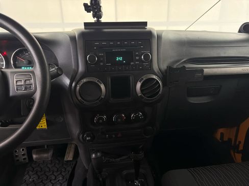 Used 2012 Jeep Wrangler Sport image 18