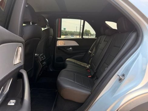 Used 2025 Mercedes-Benz GLE 350 4MATIC image 13