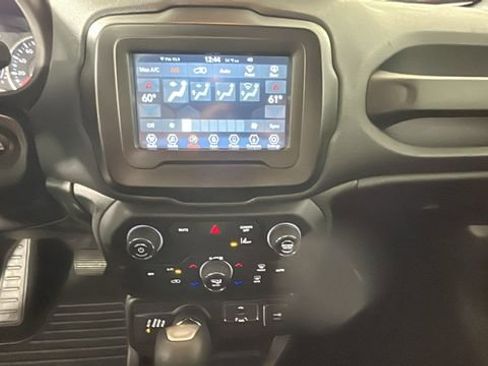 Used 2021 Jeep Renegade Sport AWD/4WD image 23