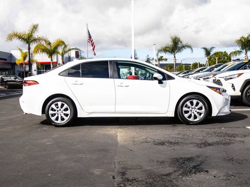 Certified 2025 Toyota Corolla LE image 7