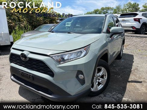 Used 2019 Toyota RAV4 XLE w/ Convenience Package AWD/4WD image 1
