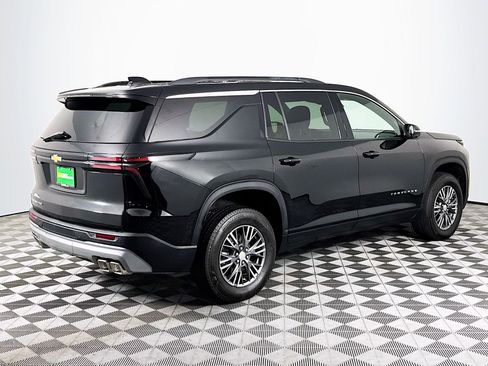 Used 2026 Chevrolet Traverse LT AWD/4WD image 10