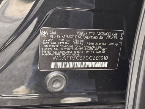 Used 2011 BMW 535i Sedan image 36