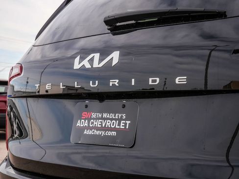 Used 2025 Kia Telluride S AWD/4WD image 10