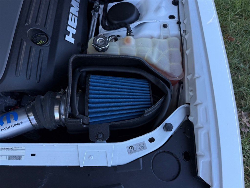 Used 2012 Dodge Challenger R/T RWD image 63