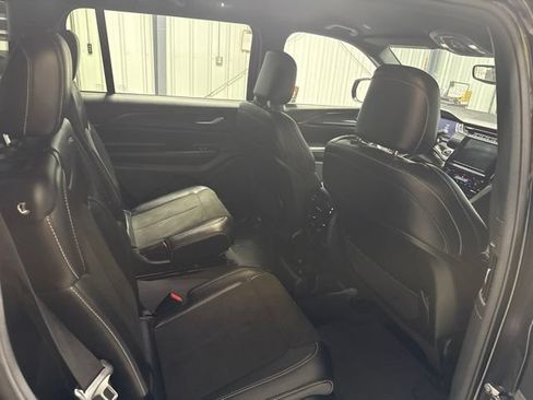 Used 2023 Jeep Grand Cherokee L Laredo AWD/4WD image 21