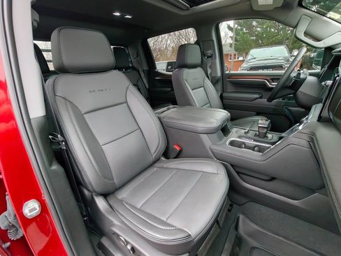 Used 2024 GMC Sierra 1500 Denali w/ Technology Package image 24