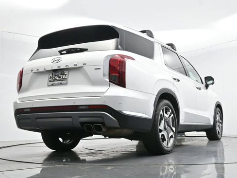 Used 2023 Hyundai Palisade Limited AWD/4WD image 57