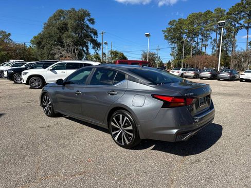 Used 2020 Nissan Altima 2.5 SR image 3