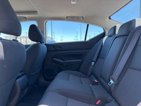 Used 2023 Nissan Altima 2.5 SV w/ SV Premium Package AWD/4WD image 18