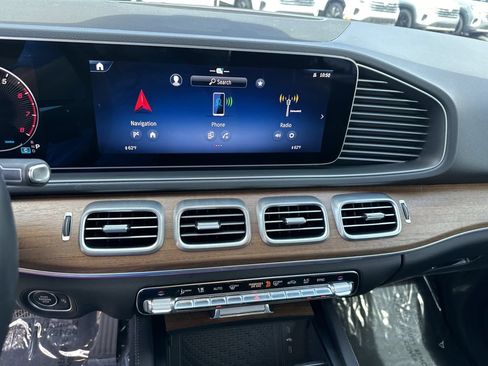 Used 2025 Mercedes-Benz GLE 450 4MATIC image 26