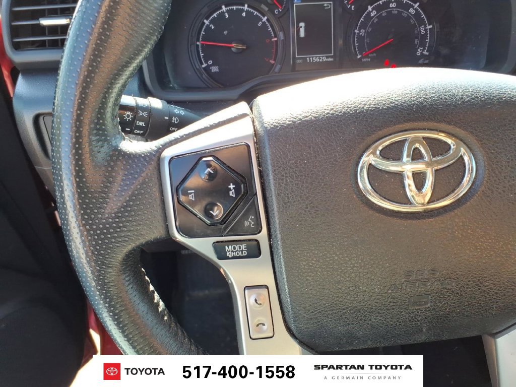 Used 2021 Toyota 4Runner SR5 Premium w/ Moonroof Package AWD/4WD image 17