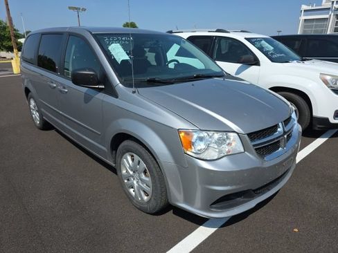 Used 2014 Dodge Grand Caravan SE w/ Quick Order Package 29E SE FWD image 6