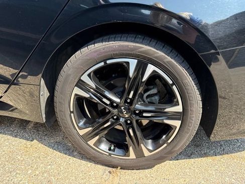 Used 2022 Kia K5 GT-Line AWD/4WD image 12
