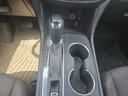 Used 2018 Chevrolet Equinox LT AWD/4WD image 10