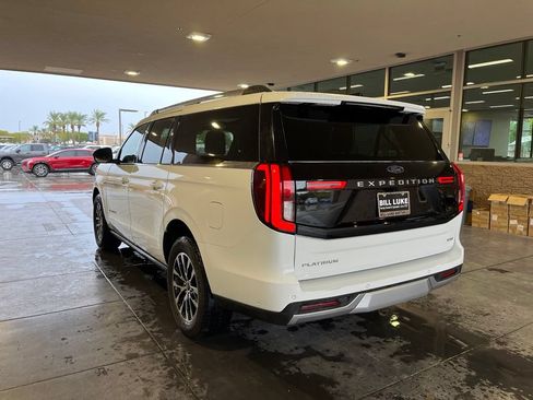 Used 2025 Ford Expedition Max Platinum AWD/4WD image 9