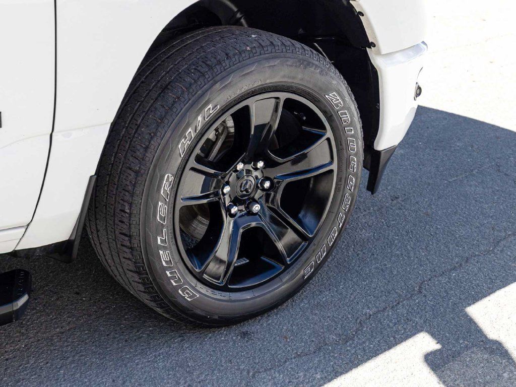 Used 2024 RAM 1500 Big Horn AWD/4WD image 7