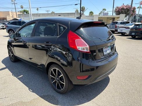 Used 2015 Ford Fiesta SE FWD image 5