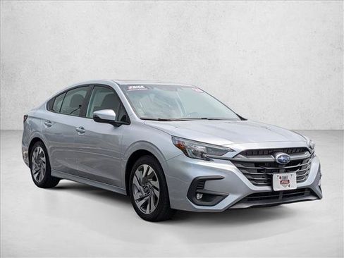 Certified 2025 Subaru Legacy Limited AWD/4WD image 4