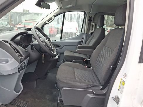 Used 2018 Ford Transit 350 XLT image 16