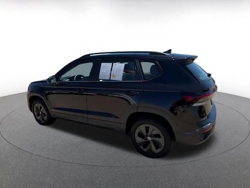 Used 2026 Volkswagen Taos S FWD image 9