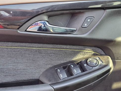 Used 2025 Chevrolet TrailBlazer ACTIV w/ Driver Confidence Package image 9