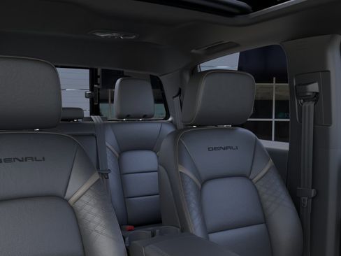New 2026 GMC Canyon Denali w/ LPO, Denali Black Edition AWD/4WD image 24