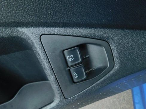 Used 2024 Volkswagen Jetta SE FWD image 15