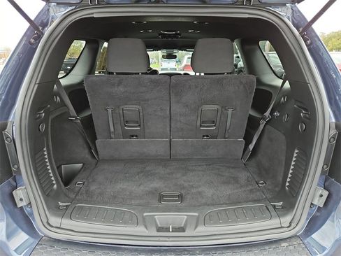 Used 2020 Dodge Durango SXT image 31