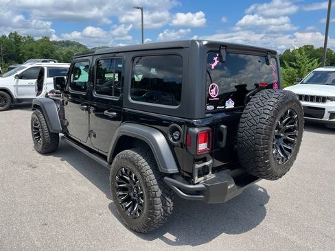 Used 2022 Jeep Wrangler Unlimited Sport AWD/4WD image 9