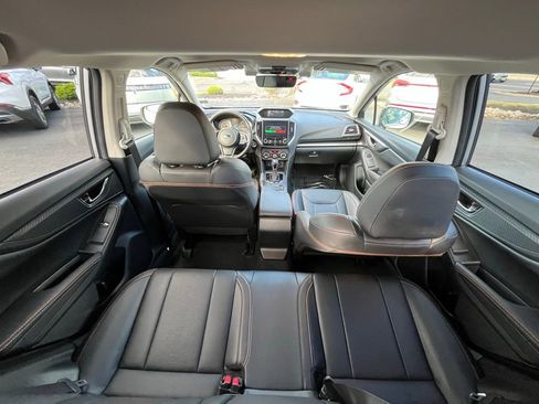 Used 2023 Subaru Crosstrek 2.5i Limited w/ Moonroof Package image 14