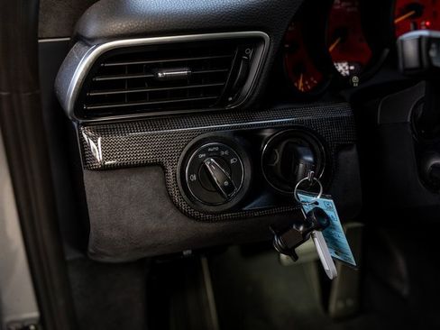 Used 2018 Porsche 911 GT3 image 41