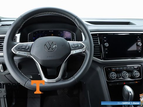 Used 2023 Volkswagen Atlas Cross Sport SE image 58