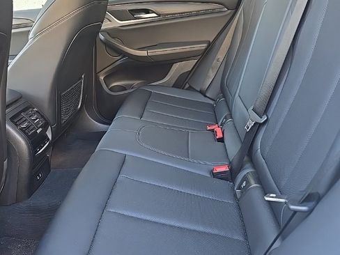 Used 2024 BMW X3 sDrive30i image 5