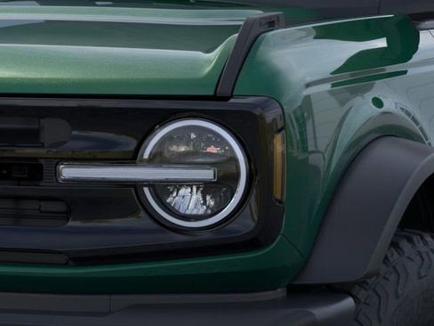 New 2025 Ford Bronco Outer Banks w/ Sasquatch Package AWD/4WD image 20