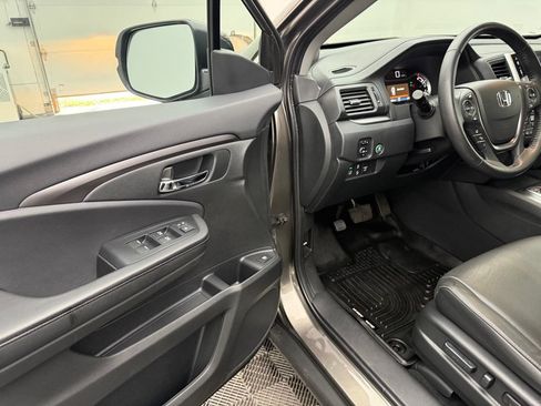 Used 2020 Honda Ridgeline RTL image 18